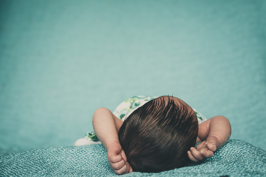 Nyfödd, newborn, barn, barnfotograf,fotograf, Stockholm, Täby,Vallentuna, Enköping